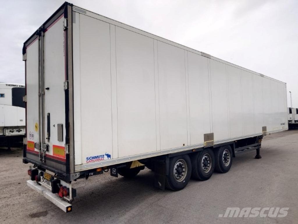 Schmitz Cargobull Trailer Reefer Flower Width Straight Poluprikolice hladnjače