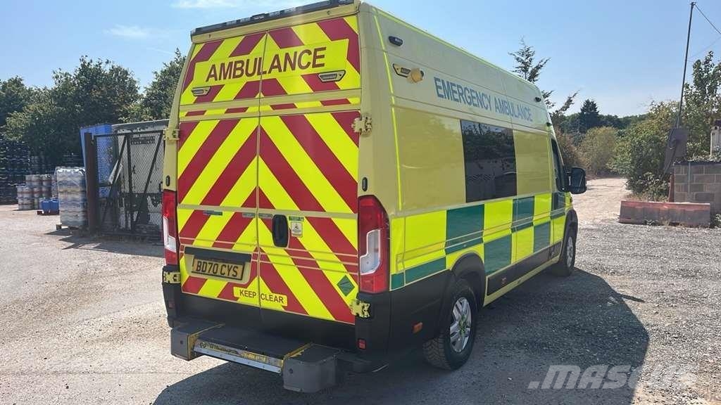 Fiat Ducato A&E Fiat Ducato A&E Vehicle with Stryker Pr سيارات إسعاف
