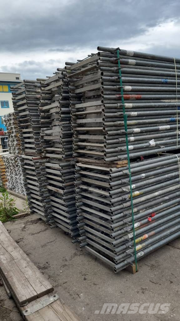  Rux Super 65 Scaffolding, 1010 qm Schele