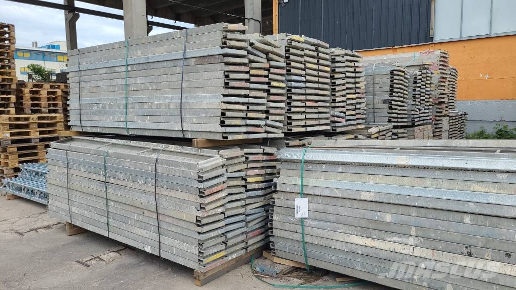  Rux Super 65 Scaffolding, 1010 qm Schele