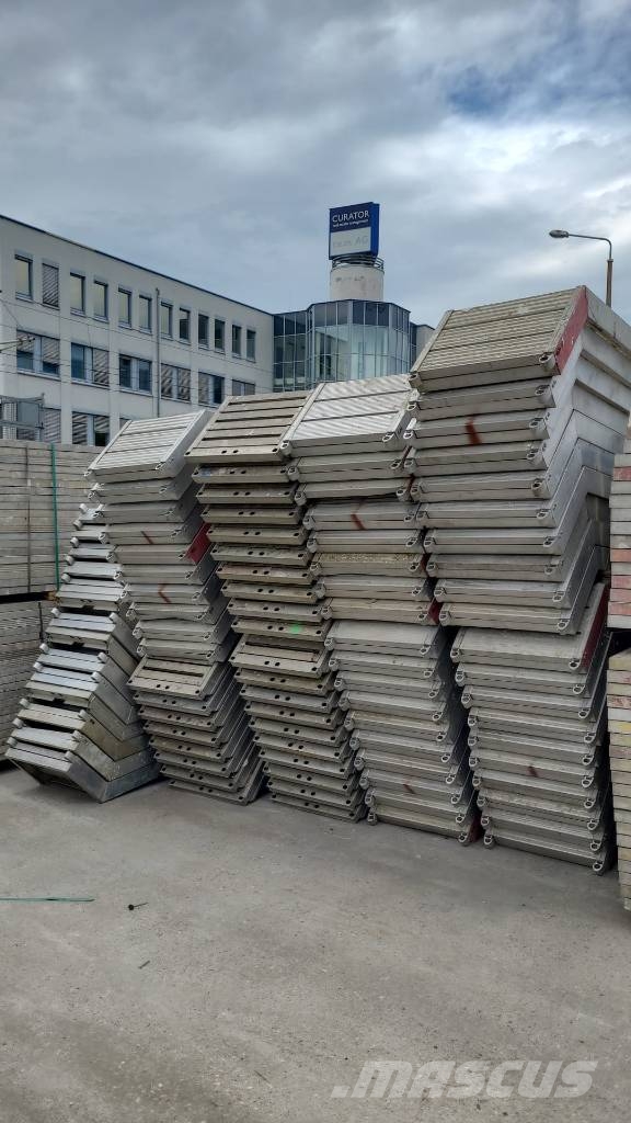  Rux Super 65 Scaffolding, 1010 qm Schele