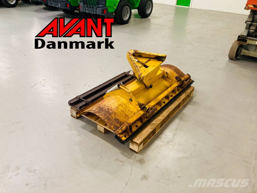 Danline Sneplov 170 cm (A-ramme kat 0) Снежные отвалы и плуги