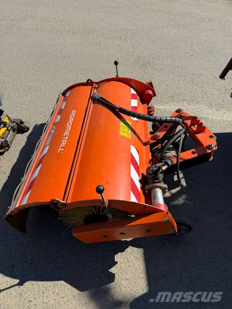 Stiga TITAN 32 H Kosiarki ogrodowe
