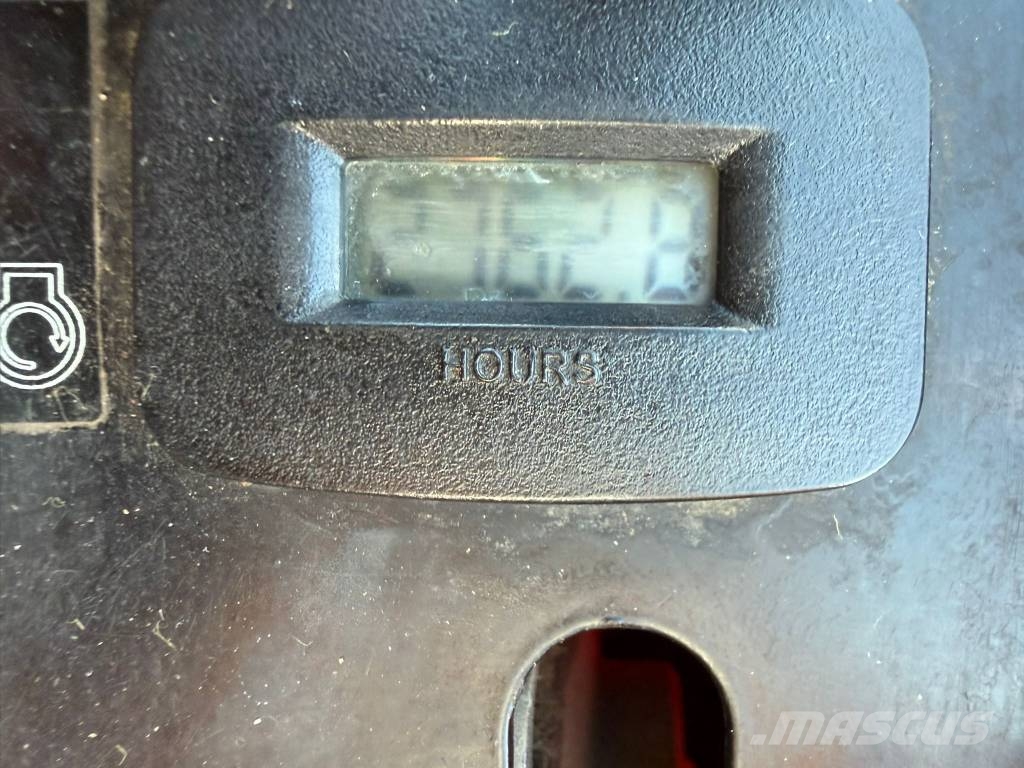 Stiga TITAN 32 H Kosiarki ogrodowe