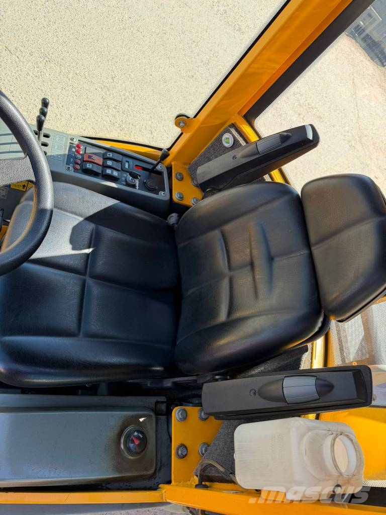 Stiga TITAN 32 H Kosiarki ogrodowe
