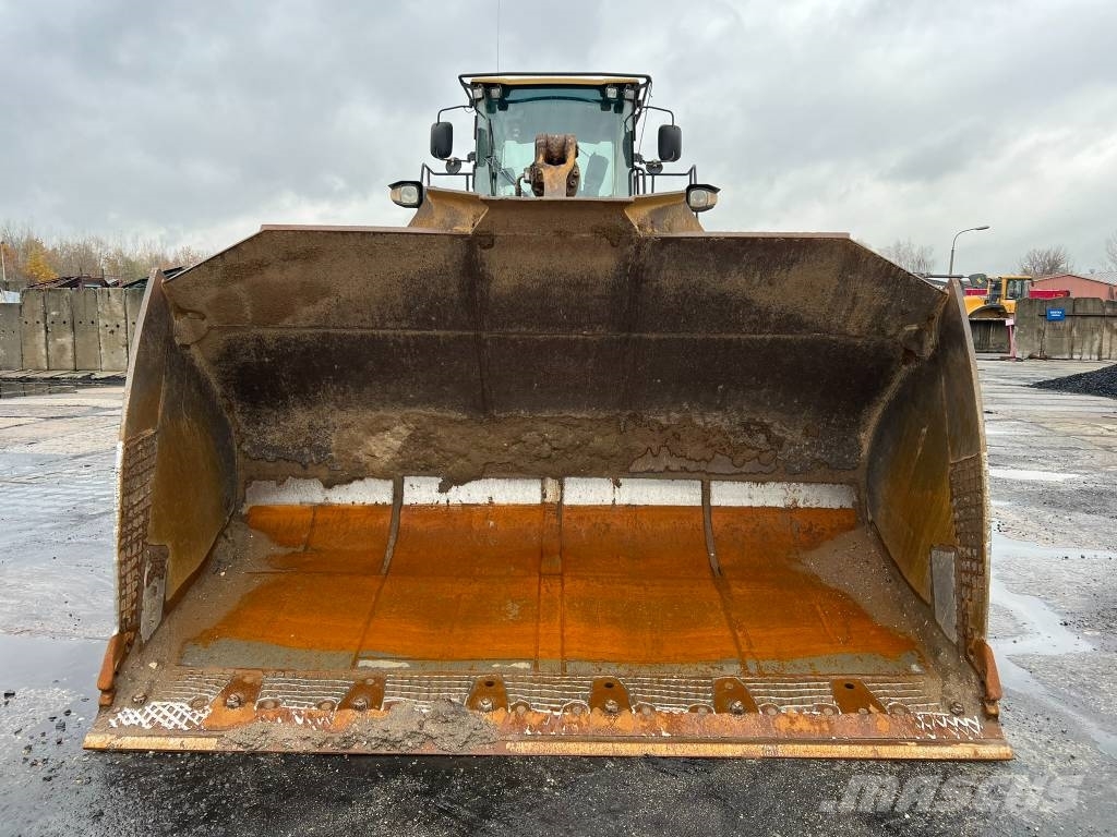CAT 972 K Kolesové nakladače