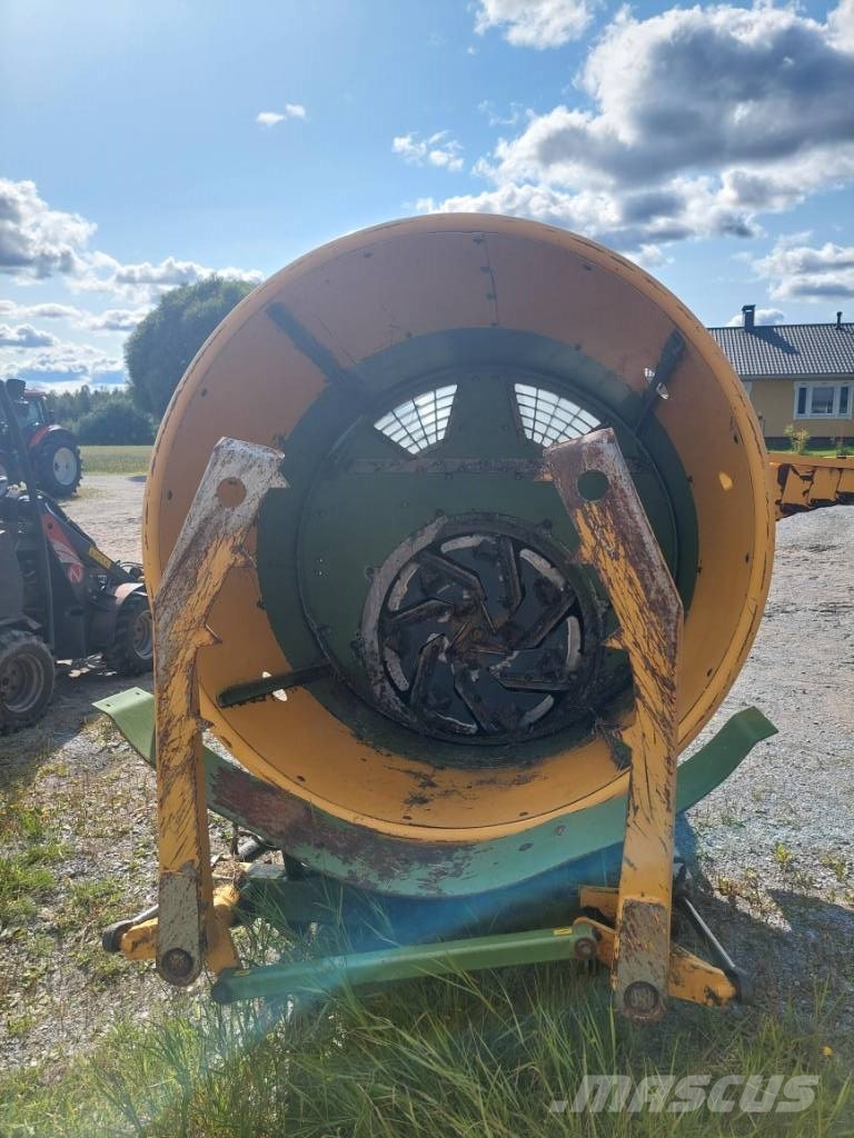 Elho 1500 Rotor Cutter Фуражні комбайни