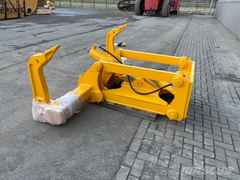 Komatsu D61 / D65 / D71 Multishank ripper Aufreisser