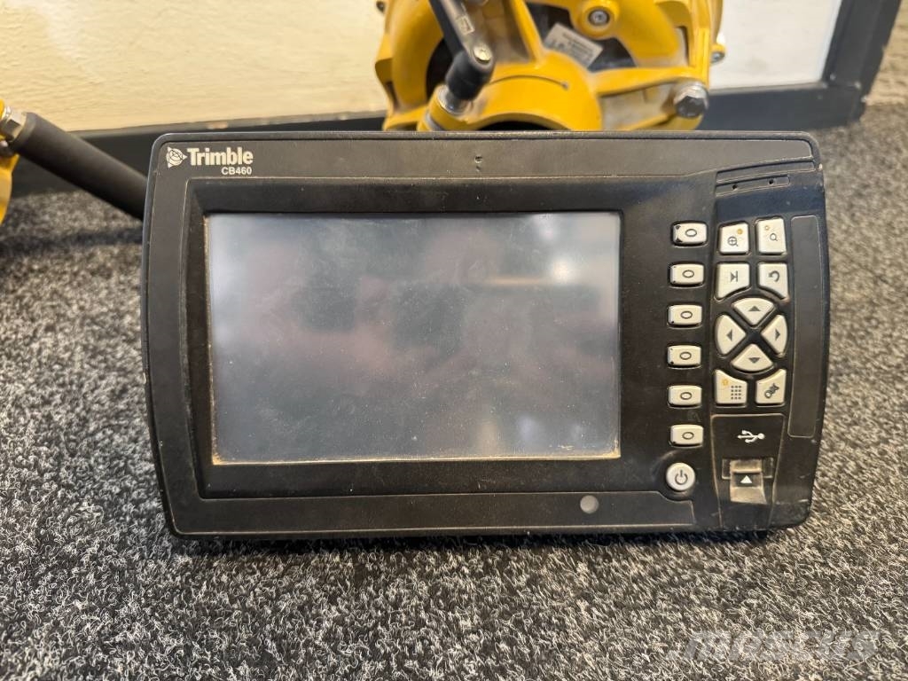 Trimble GCS900 - CB460 -3D GPS System CB460 GPS