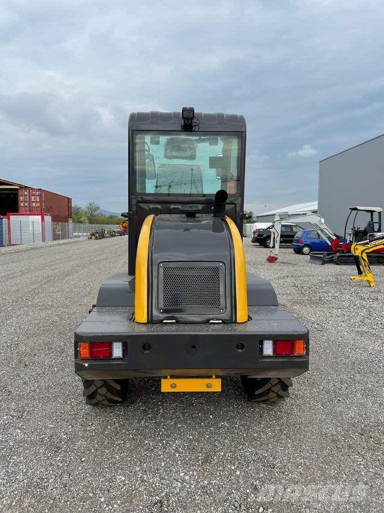 Infront YFL 10 / Radlader / 3300 KG Фронтальные погрузчики