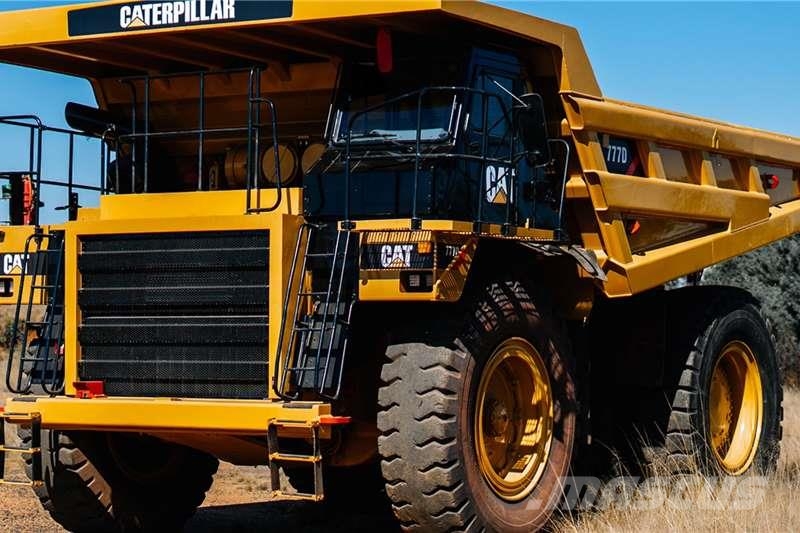 CAT 777D Други