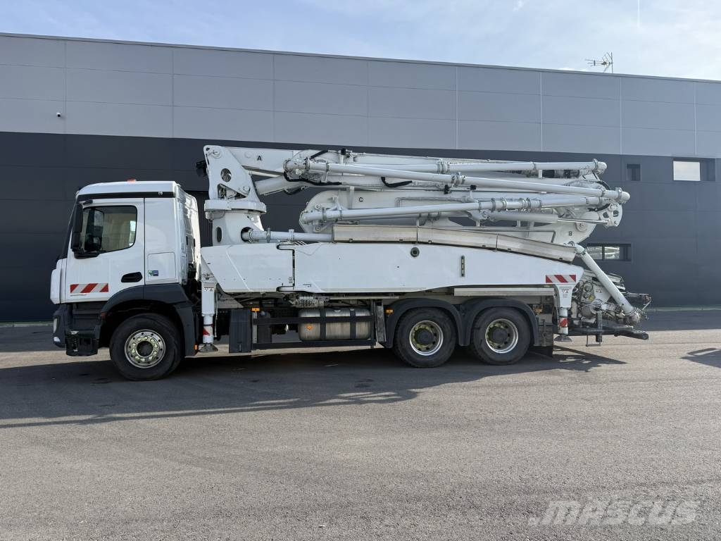 Mercedes-Benz Arocs 2840 其他貨車