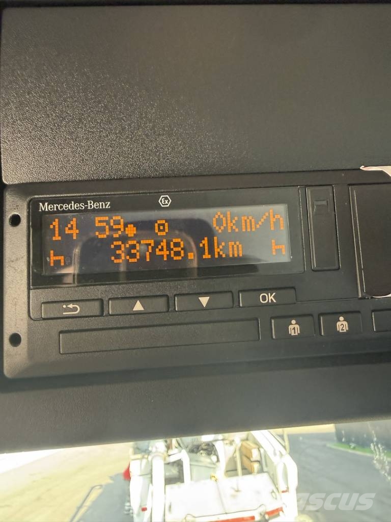 Mercedes-Benz Arocs 2840 其他貨車