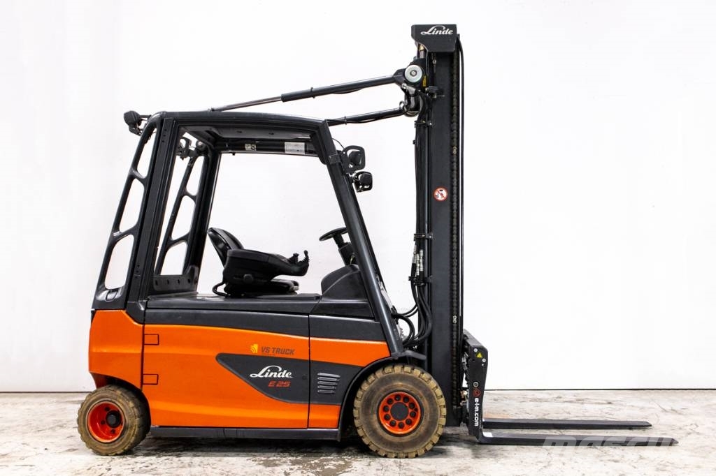 Linde E25L-01, 2,5-ton elmotvikt m nytt aggregat Stivuitor electric