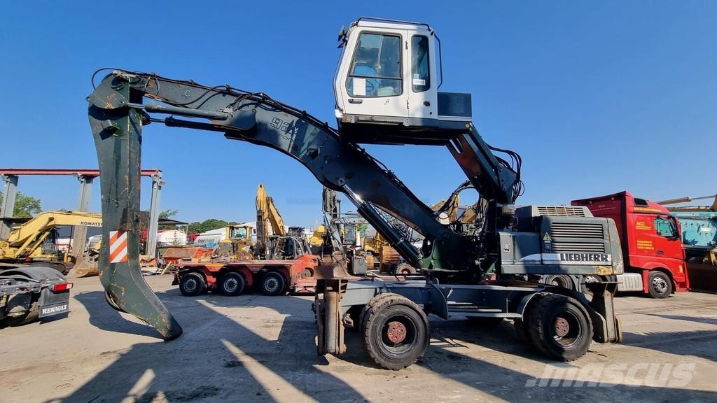 Liebherr A 924 B Litronic Waste / industry handlers