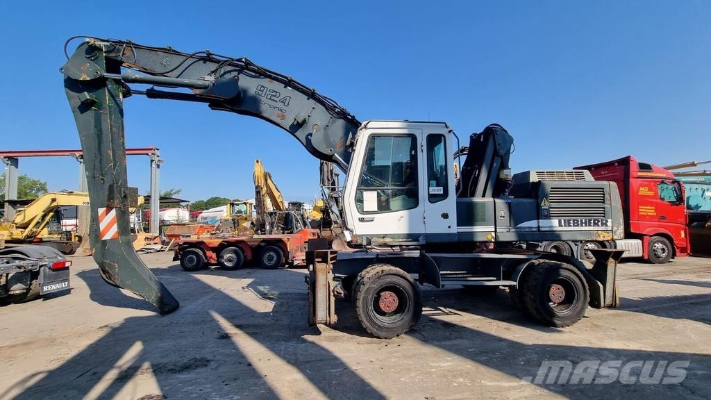 Liebherr A 924 B Litronic Waste / industry handlers