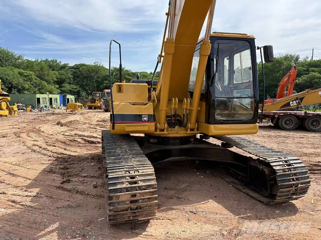 CAT 320B Bagri goseničarji