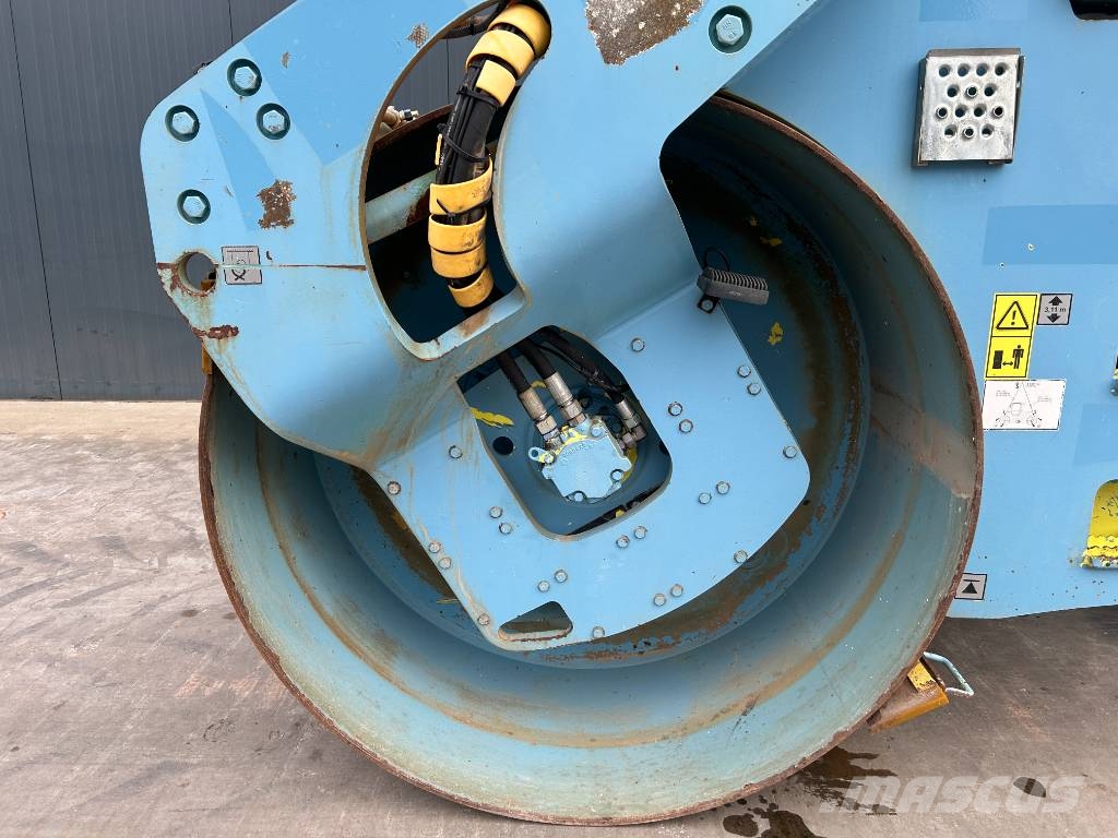 Ammann AV130X Dvojni valjarji