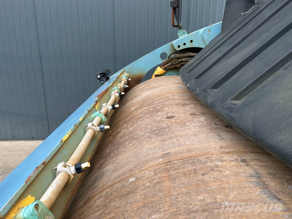 Ammann AV130X Dvojni valjarji