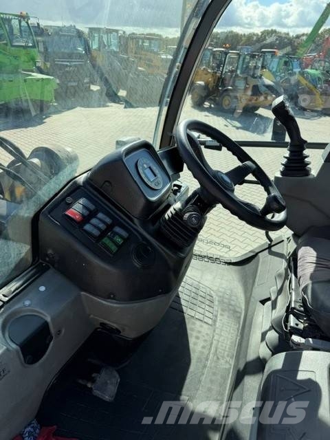 Kramer 8115 Kolesni nakladalci