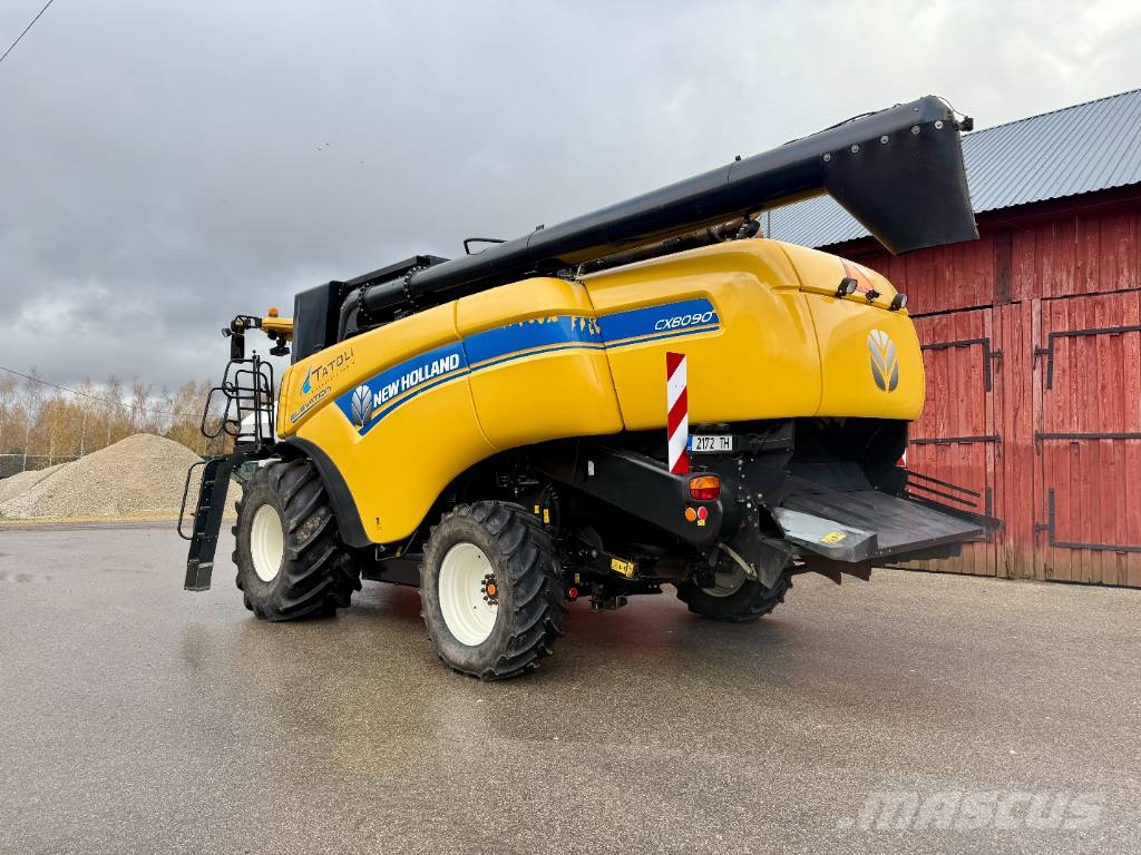 New Holland CX 8090 콤바인 수확기