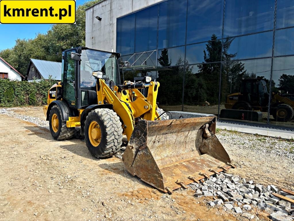 CAT 906 M ŁADOWARKA KOŁOWA 2019r. | VOLVO L 25 30 Φορτωτές με λάστιχα (Τροχοφόροι)