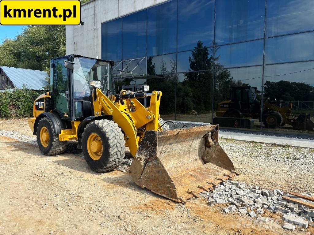 CAT 906 M ŁADOWARKA KOŁOWA 2019r. | VOLVO L 25 30 Φορτωτές με λάστιχα (Τροχοφόροι)