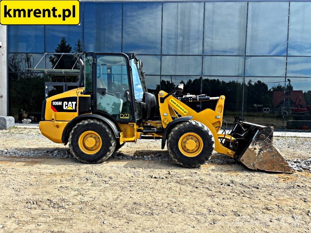 CAT 906 M ŁADOWARKA KOŁOWA 2019r. | VOLVO L 25 30 Φορτωτές με λάστιχα (Τροχοφόροι)