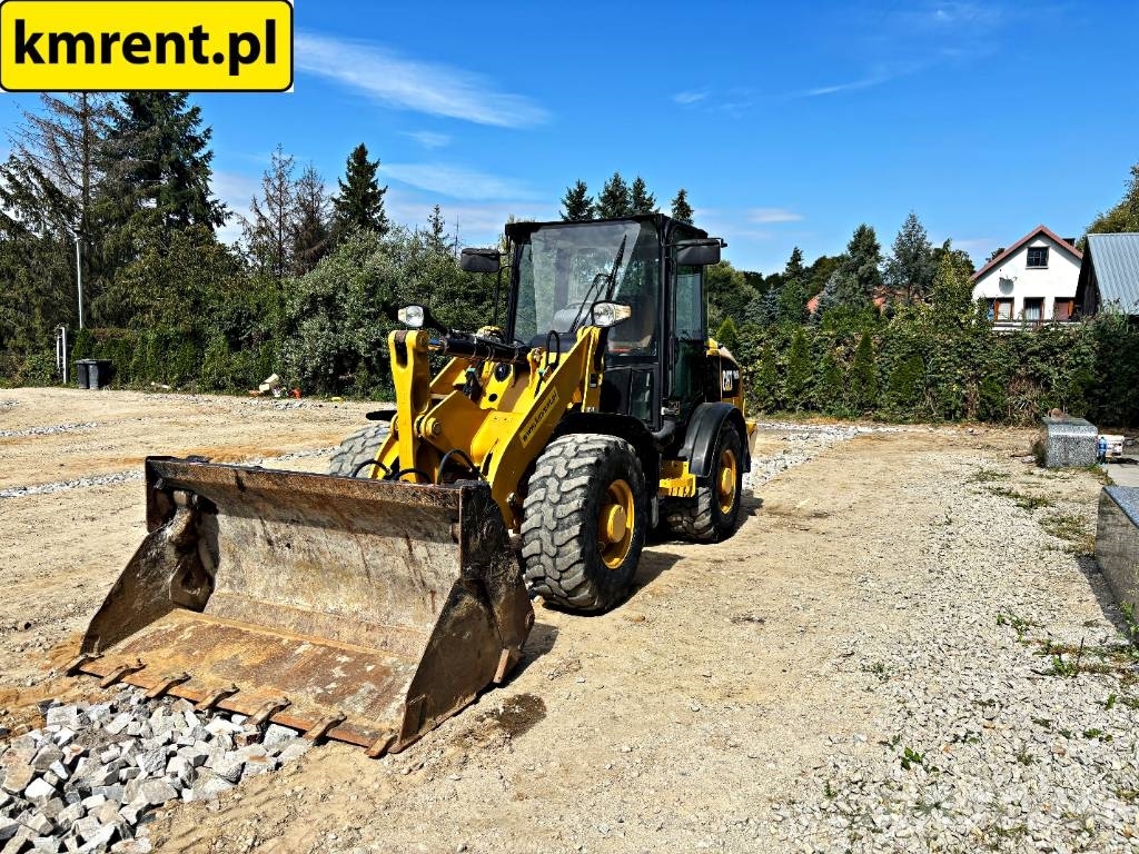 CAT 906 M ŁADOWARKA KOŁOWA 2019r. | VOLVO L 25 30 Φορτωτές με λάστιχα (Τροχοφόροι)
