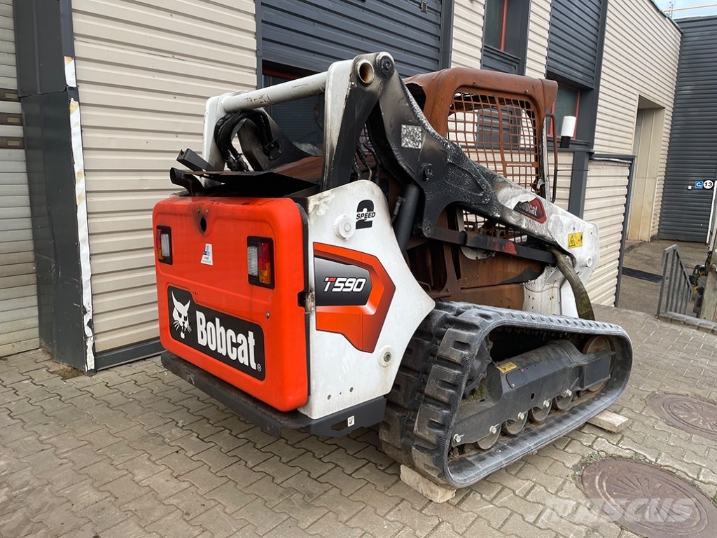 Bobcat T 590 sold by parts Krautuvai su šoniniu pasukimu