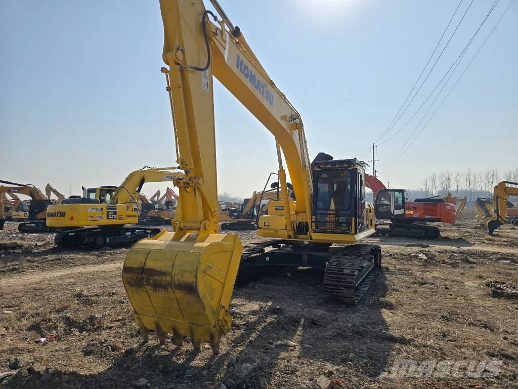 Komatsu PC240-8 Верижен екскаватор