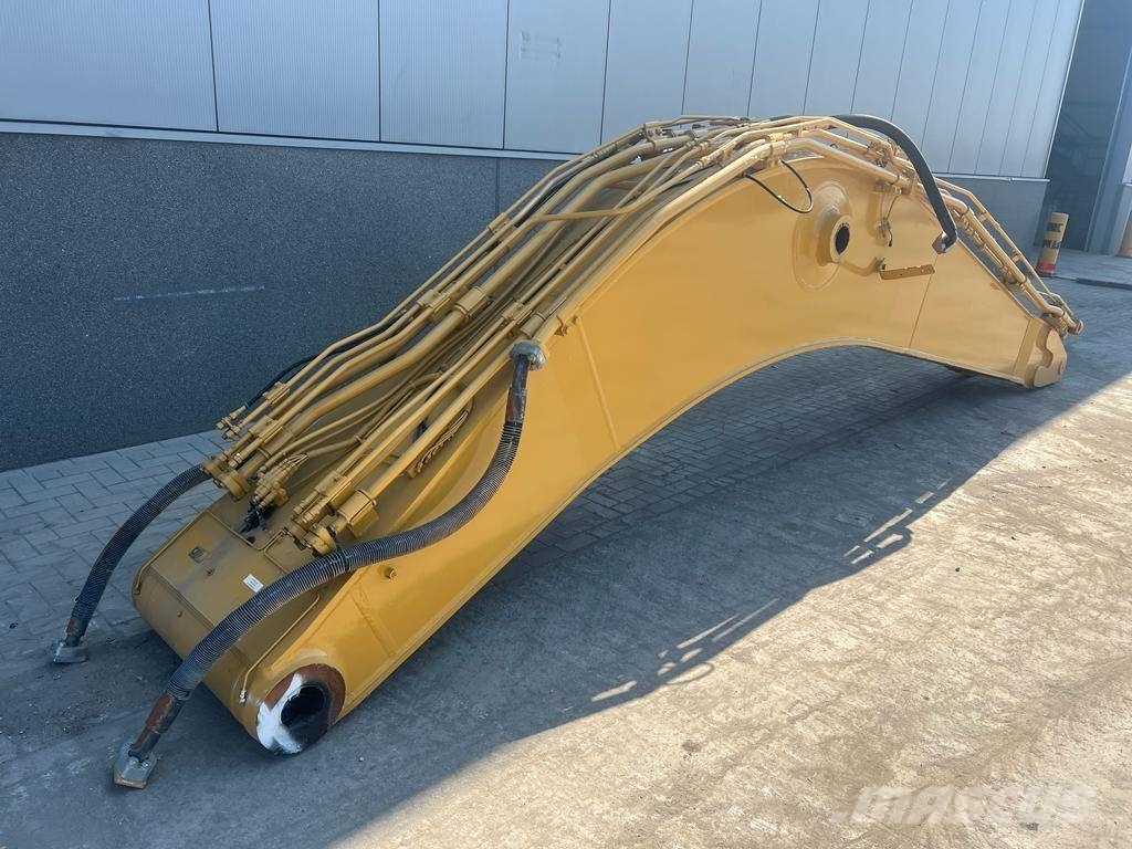 CAT 349 352 BOOM 418-0616 / 620-3628 Excavator