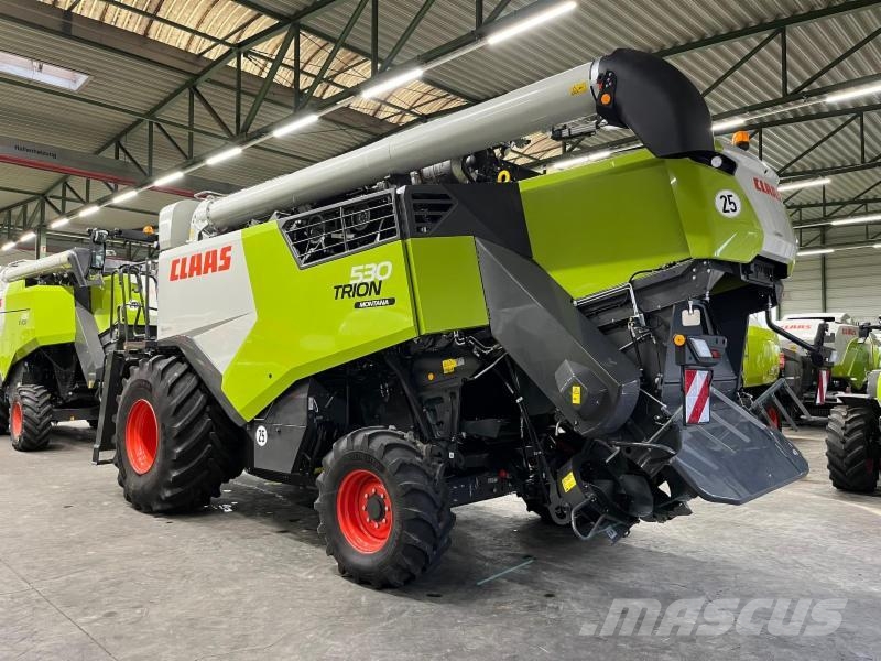 CLAAS TRION 530 MONTANA Combine harvesters