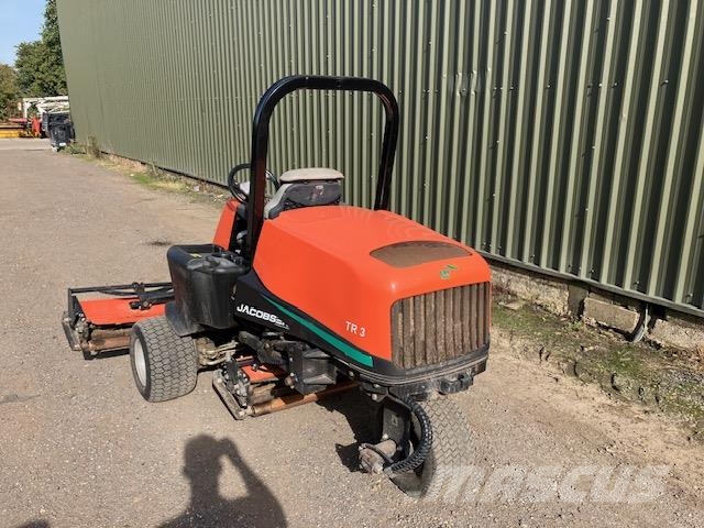 Jacobsen TR3 0 Kosilnice