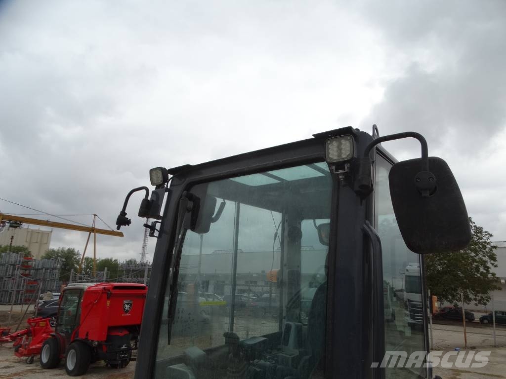 Sunward SWE 35 UF Miniescavatori