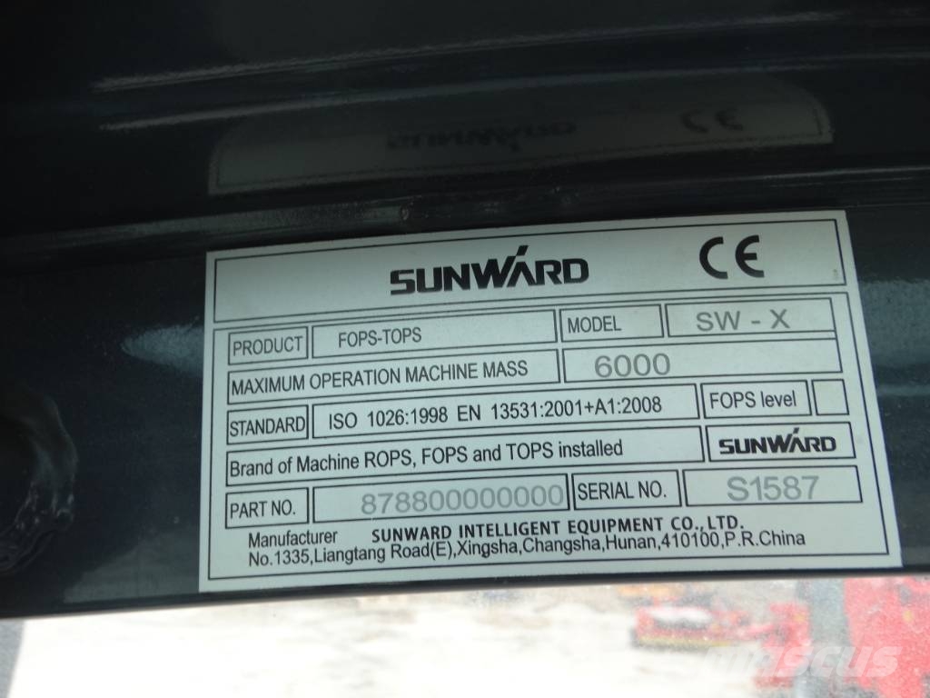 Sunward SWE 35 UF Miniescavatori