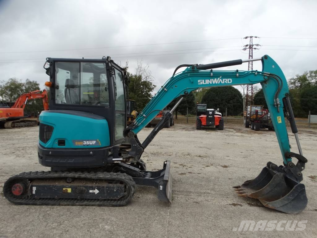 Sunward SWE 35 UF Miniescavatori