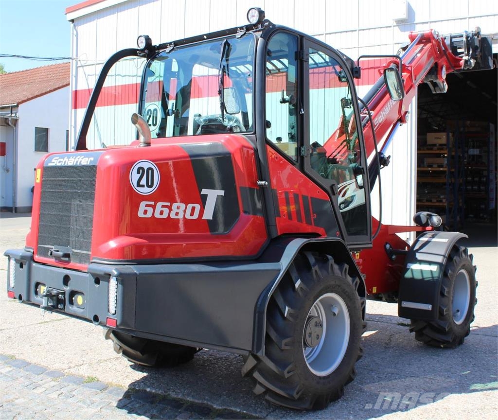 Schäffer 6680 T-3 mit Kabine フロントローダーとディガー