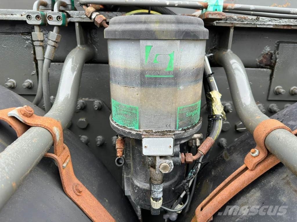 Terberg FM 2850 10X4 KETTING/CHAIN/KETTENSYSTEM/CONTAINER Rol kiper kamioni sa kukom za podizanje tereta