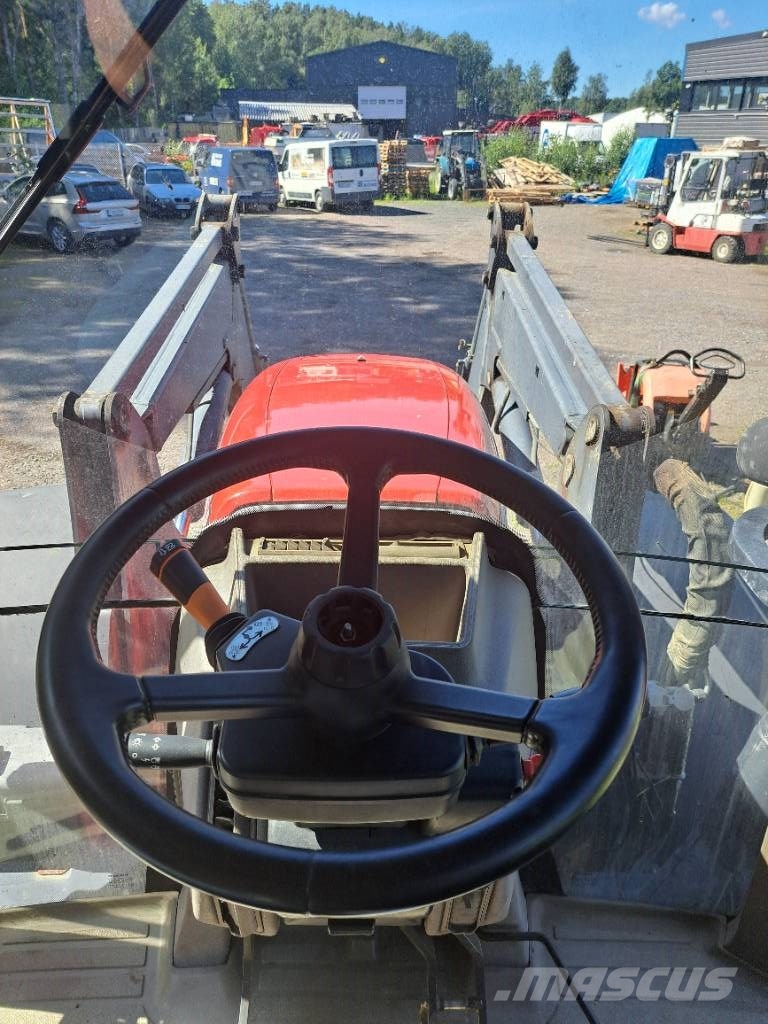 Case IH Puma 165 CVX الجرارات