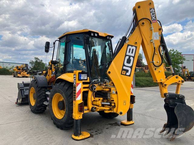 JCB 4CX Pro AEC Dual Drive Backhoe loaders