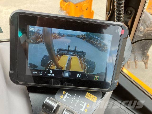 JCB 4CX Pro AEC Dual Drive Backhoe loaders