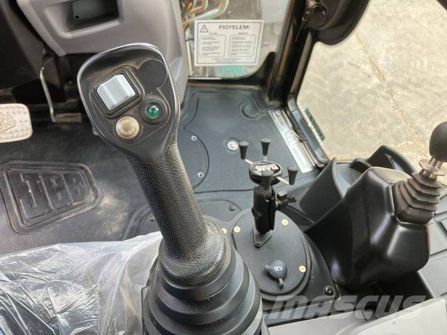 JCB 4CX Pro AEC Dual Drive Backhoe loaders