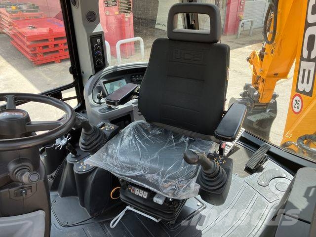 JCB 4CX Pro AEC Dual Drive Backhoe loaders