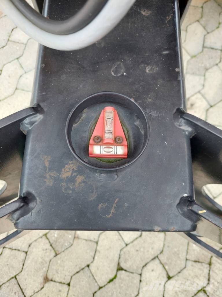 Niftylift 140HDETS Hinattavat henkilönostimet