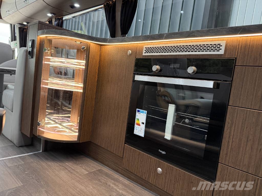 Volvo 9900. Motorhome! Andre busser