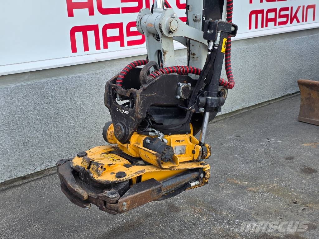 Takeuchi TB 280 FR Midi excavators  7t - 12t