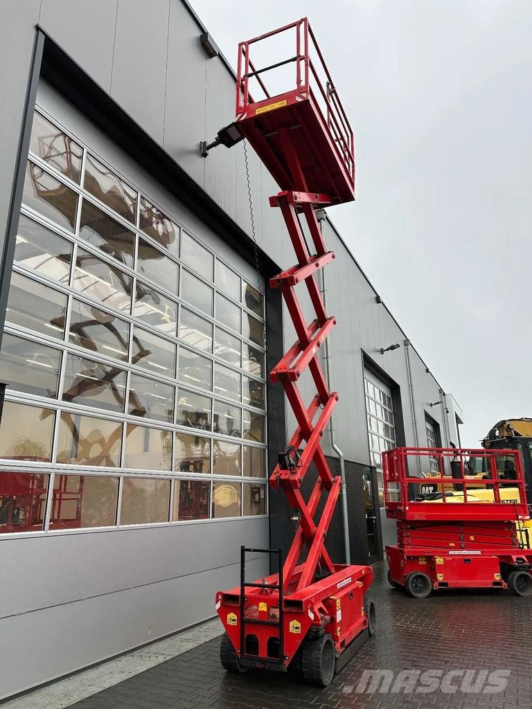 Holland Lift Ecostar HL-9710 Nůžková zvedací plošina