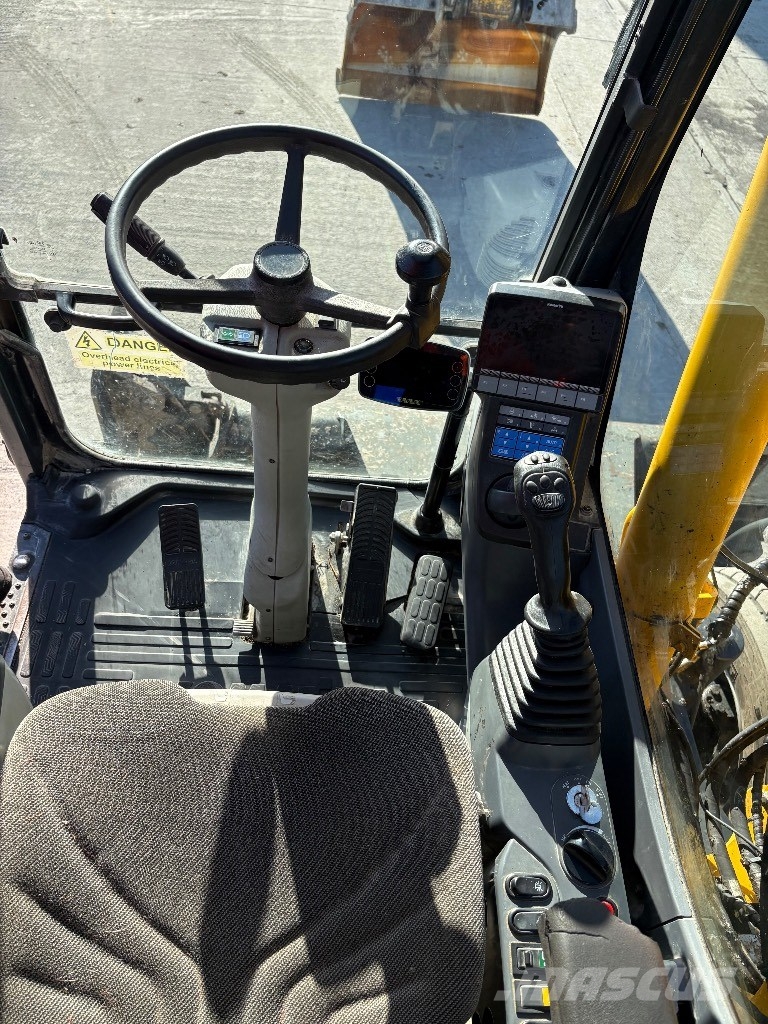 Komatsu PW160 Bagri na kolesih