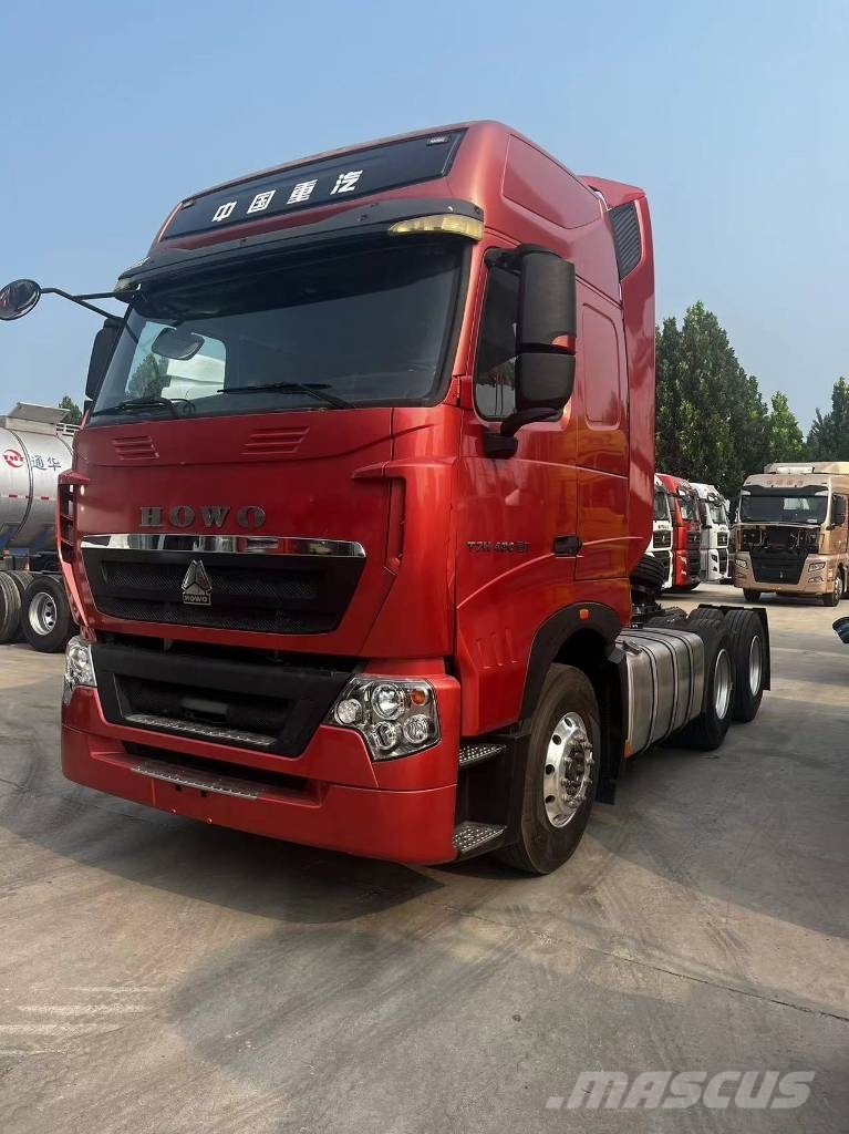 Sinotruk T7H Trækkere